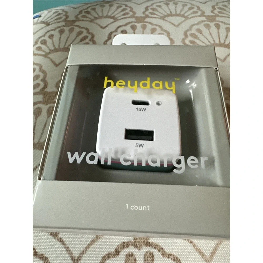 2-Port 20W USB-a and USB-C Wall Charger - Heyday Watermelon Color‎